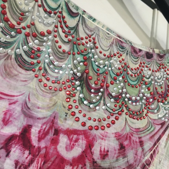 Beautiful tunic - Picture 7 of 7